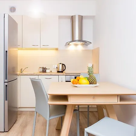 Asti Premium Apartcomplex Kusocinskiego *