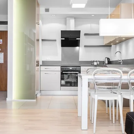 Asti Premium Apartcomplex Kusocinskiego