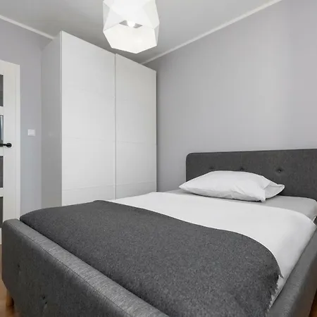 Asti Premium Apartcomplex Kusocinskiego Apartman *
