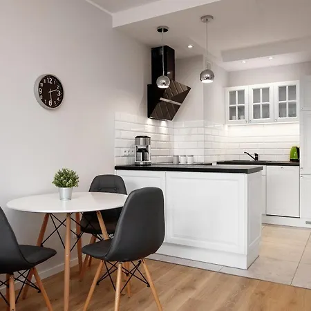 Asti Premium Apartcomplex Kusocinskiego *