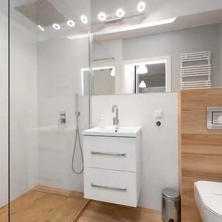 Asti Premium Apartcomplex Kusocinskiego